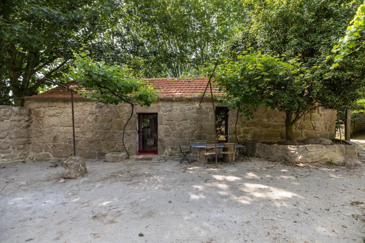 Casas Do Capitao - Paiva Valley - Pool And Nature カステロ・デ・パイヴァ エクステリア 写真