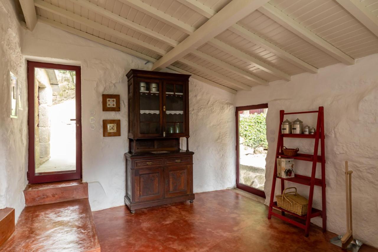 Casas Do Capitao - Paiva Valley - Pool And Nature カステロ・デ・パイヴァ エクステリア 写真