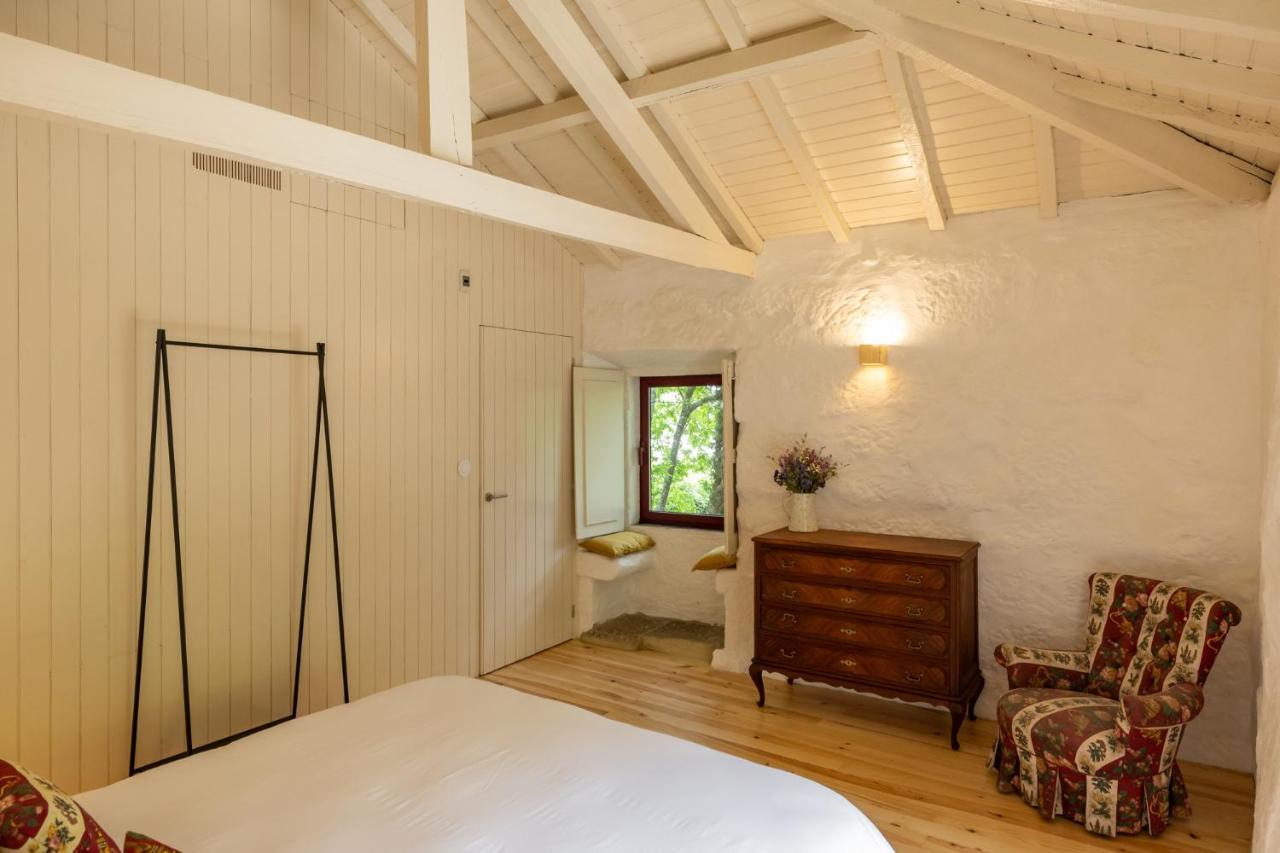 Casas Do Capitao - Paiva Valley - Pool And Nature カステロ・デ・パイヴァ エクステリア 写真