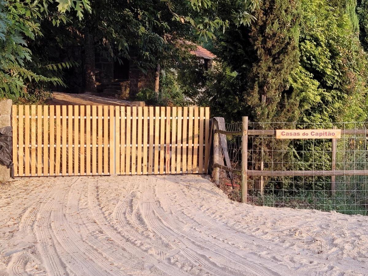 Casas Do Capitao - Paiva Valley - Pool And Nature カステロ・デ・パイヴァ エクステリア 写真