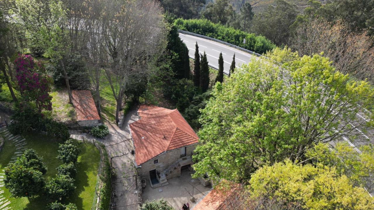 Casas Do Capitao - Paiva Valley - Pool And Nature カステロ・デ・パイヴァ エクステリア 写真
